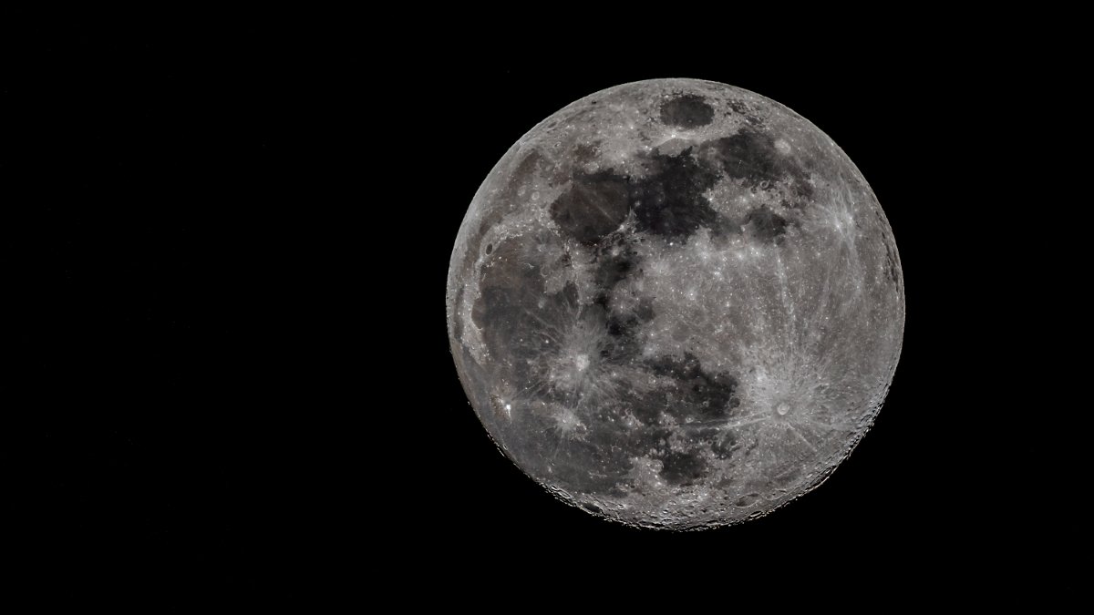 Z09_1411-HDR-Edit.jpg - Moon, Full
