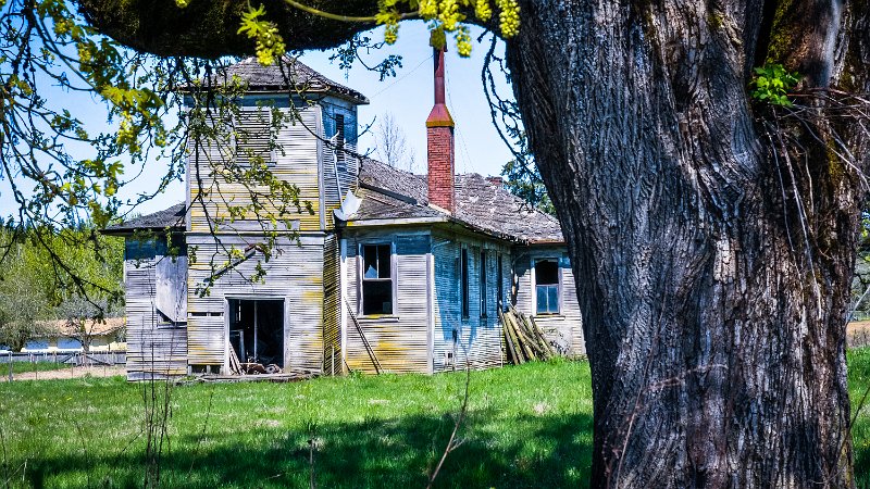 300_9266.jpg - Schoolhouse, Kinton, OR