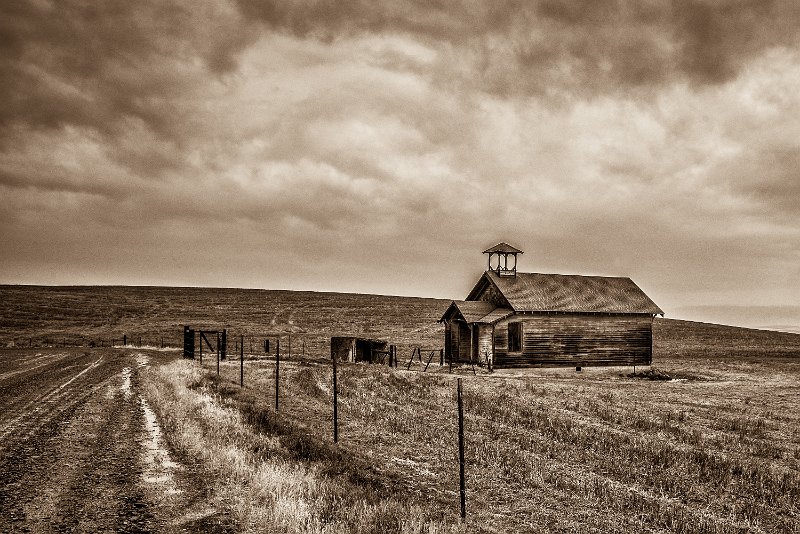 D80_7273-Edit.jpg - Douglas Hollow School, Near Boyd, OR