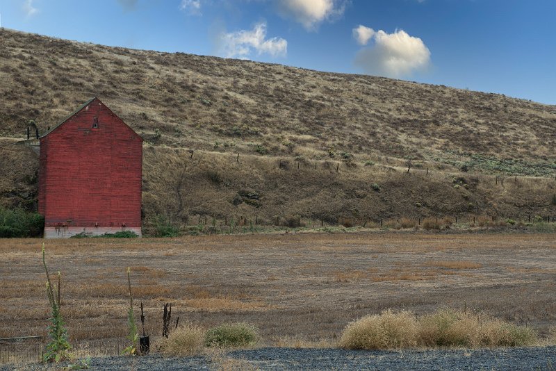 D80_7328-Edit.jpg - Fax Road Grain Elevator Near Boyd, OR