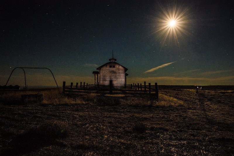 D80_8223.jpg - Center Ridge School near Dufur, OR