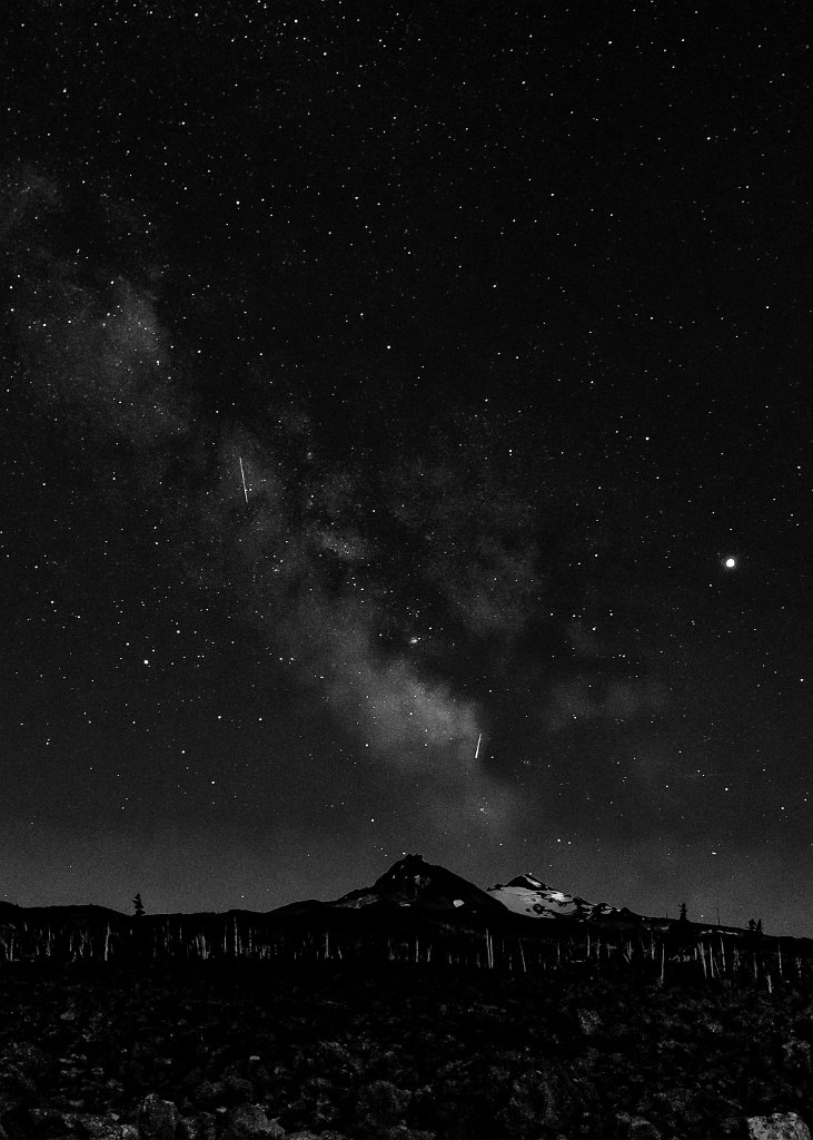 D05_0217-Edit.jpg - North + Middle Sister Milky Way