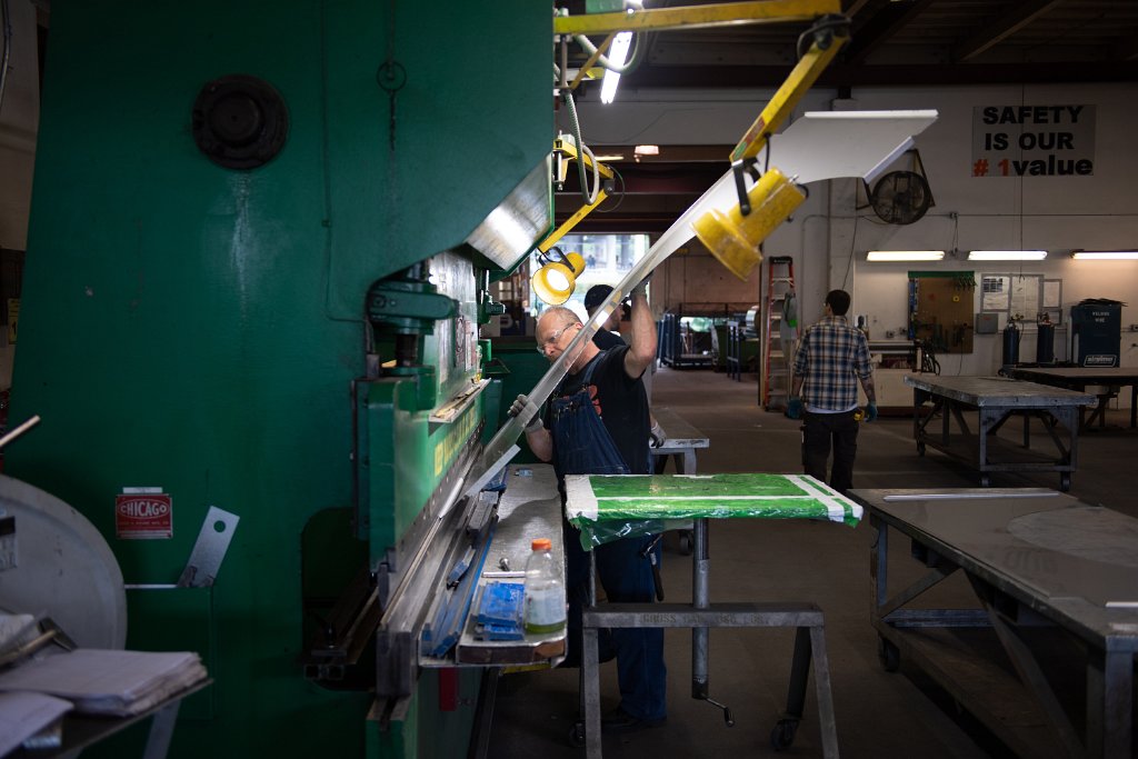 D05_5621.jpg - Client Fabrication & Installation