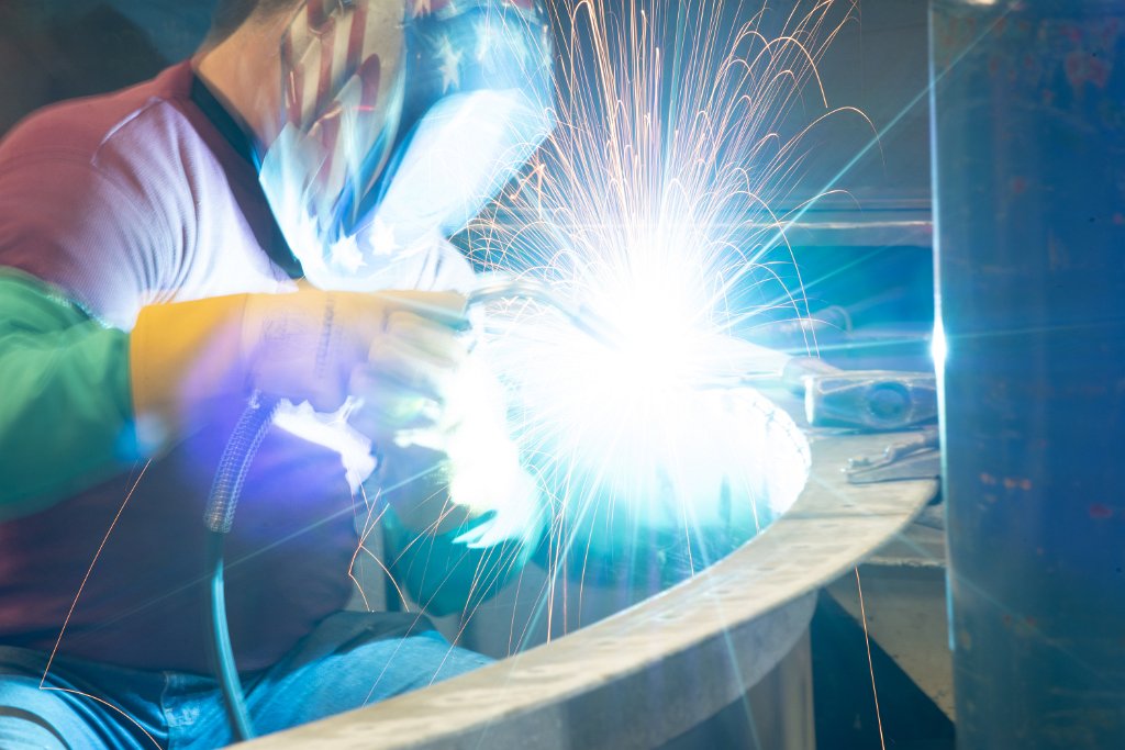 D85_8416.jpg - Client Fabrication & Installation