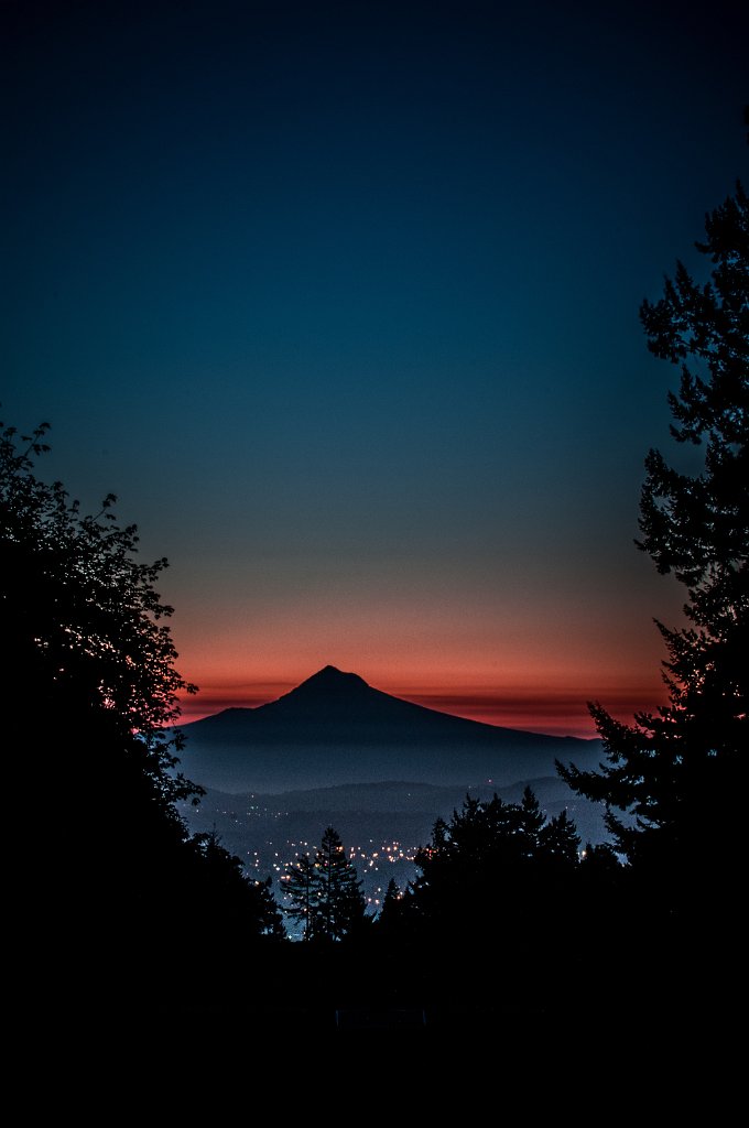 30S_8774.jpg - Mt Hood Sunrise from Council Crest