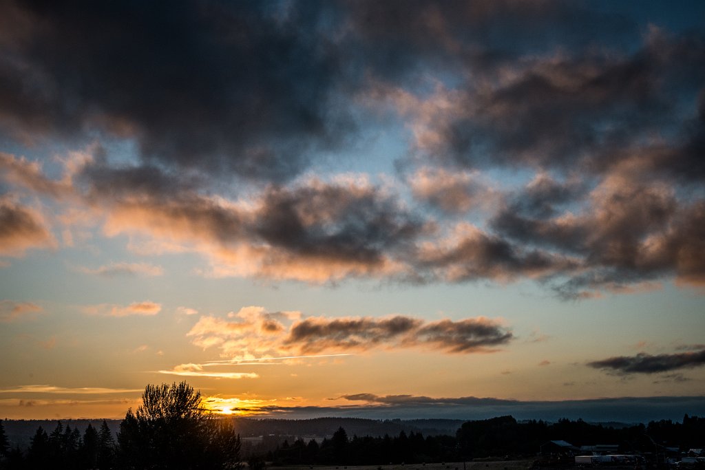 D80_3373.jpg - Sunrise at ilani Casino