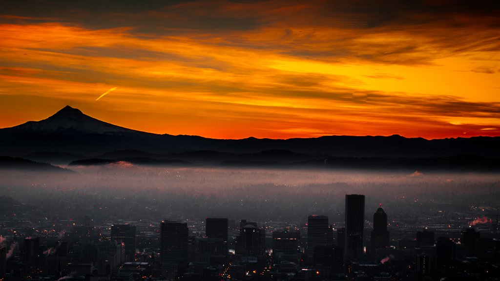 DSC_8482-Edit.jpg - Pittock Mansion Sunriise