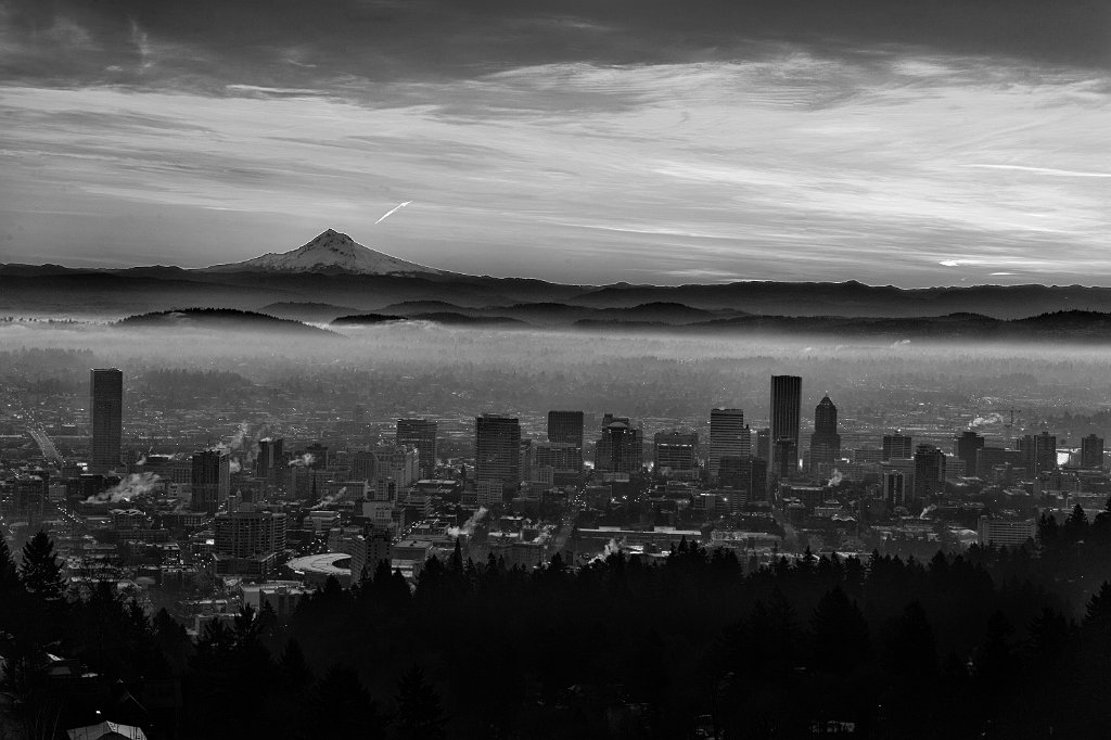 DSC_8483-Edit.jpg - Pittock Mansion Sunriise