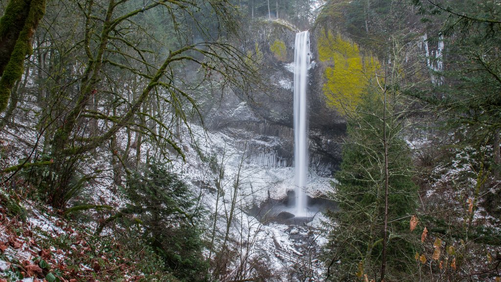 D80_4669.jpg - Latourell Falls
