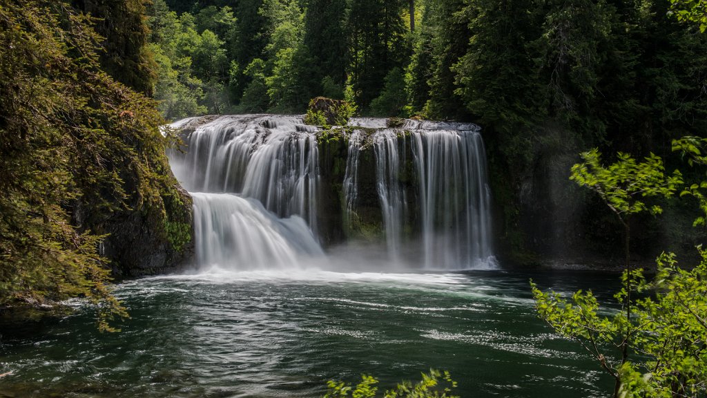 Upper_Lewis_River_Falls-0010.jpg - Upper Lewis River Falls