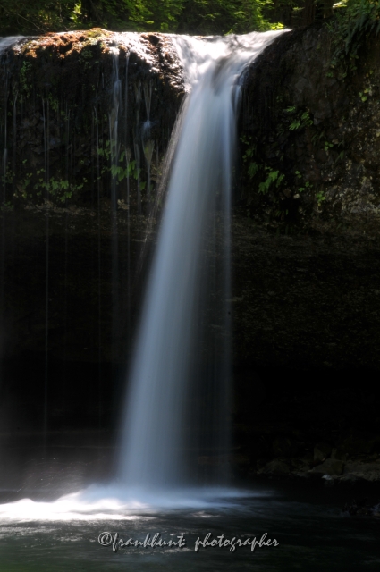 Upper_Butte_Creek_Falls-1.jpg