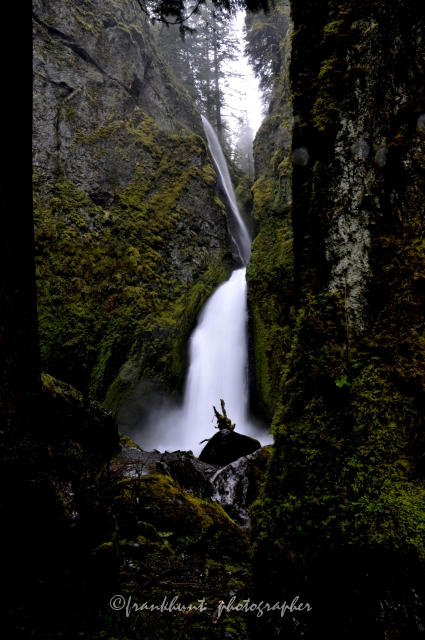 Wahclella_Falls-1.jpg